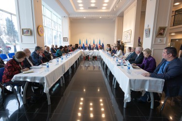 Директор Бакинского филиала МИМРД МПА СНГ Рамин Рзаев принял участие на Международном круглом столе «Роль народной дипломатии в развитии российско-азербайджанских отношений»