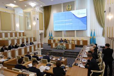 Директор Бакинского филиала МИМРД МПА СНГ участвовал на встрече с Председателем Конституционного Суда Республики Казахстан