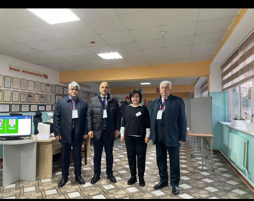 Qırğızıstanda növbədənkənar parlament seçkilərində səsvermə keçirilir Qırğızıstanda növbədənkənar parlament seçkilərində səsvermə keçirilir